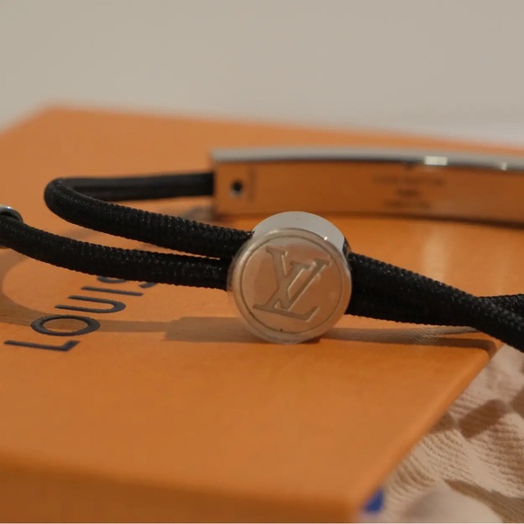 Louis Vuitton Black and Silver Men's Bracelet - Picture 5 of 7